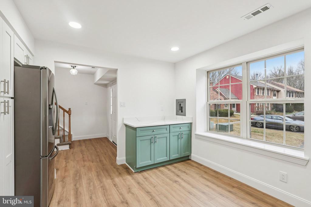 27 FAWNHOLLOW COURT