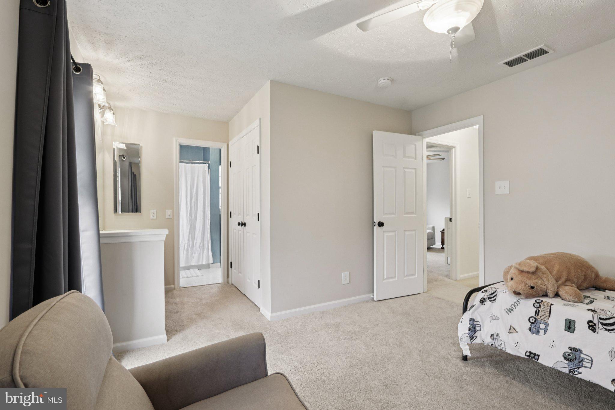 207 CHURCHILL DOWNS COURT