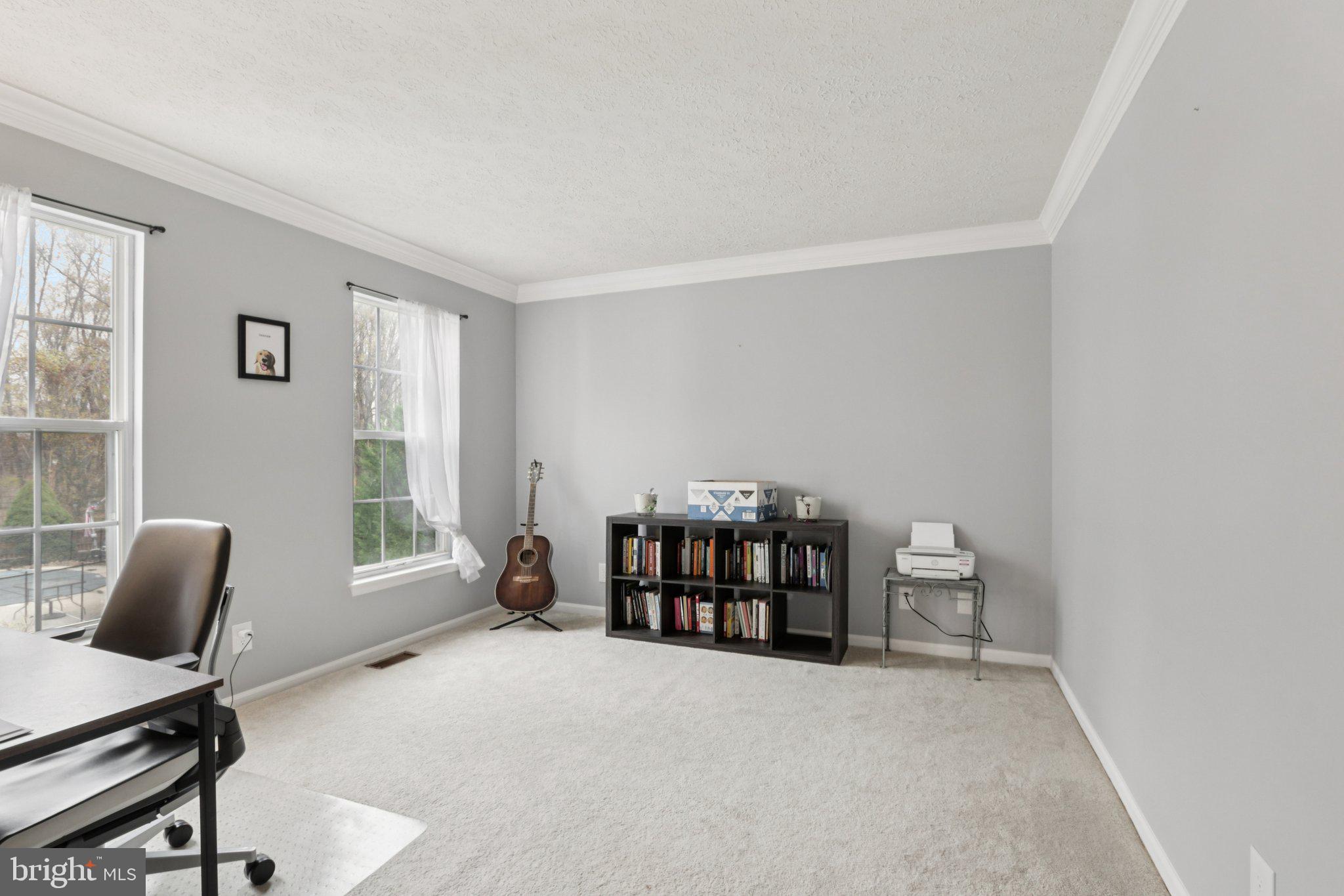 207 CHURCHILL DOWNS COURT