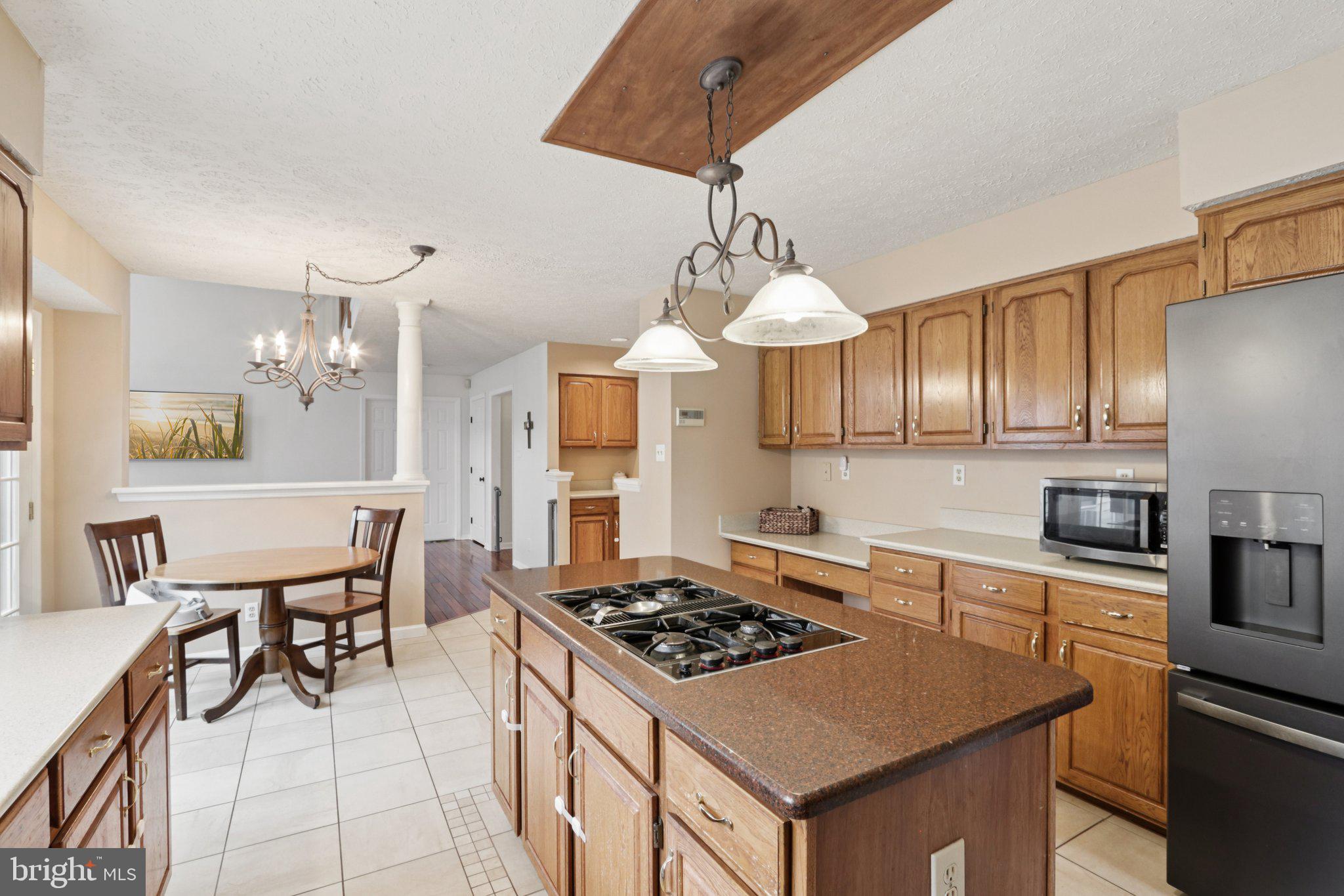 207 CHURCHILL DOWNS COURT