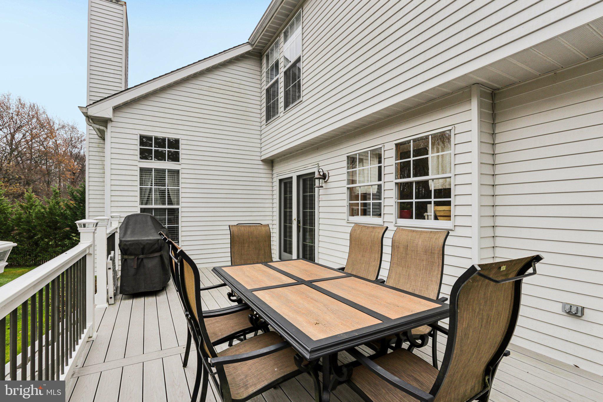 207 CHURCHILL DOWNS COURT