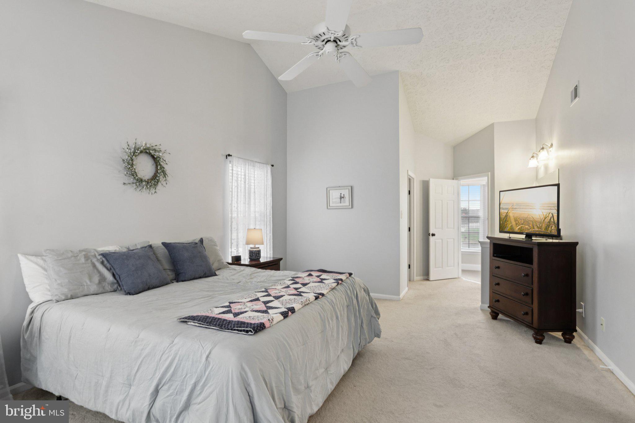 207 CHURCHILL DOWNS COURT