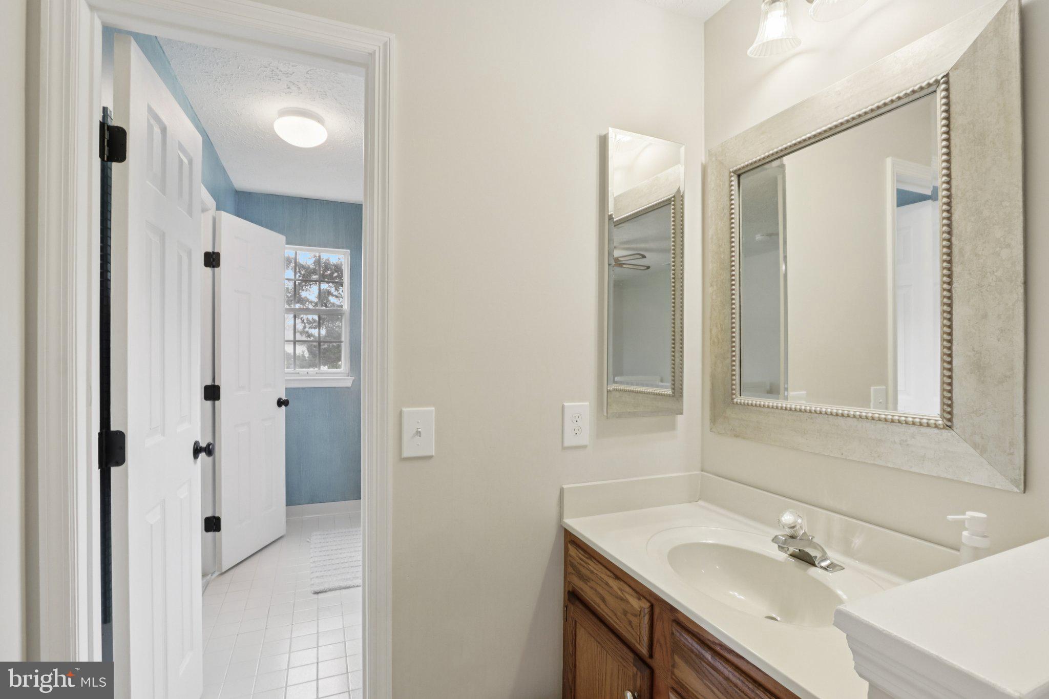 207 CHURCHILL DOWNS COURT