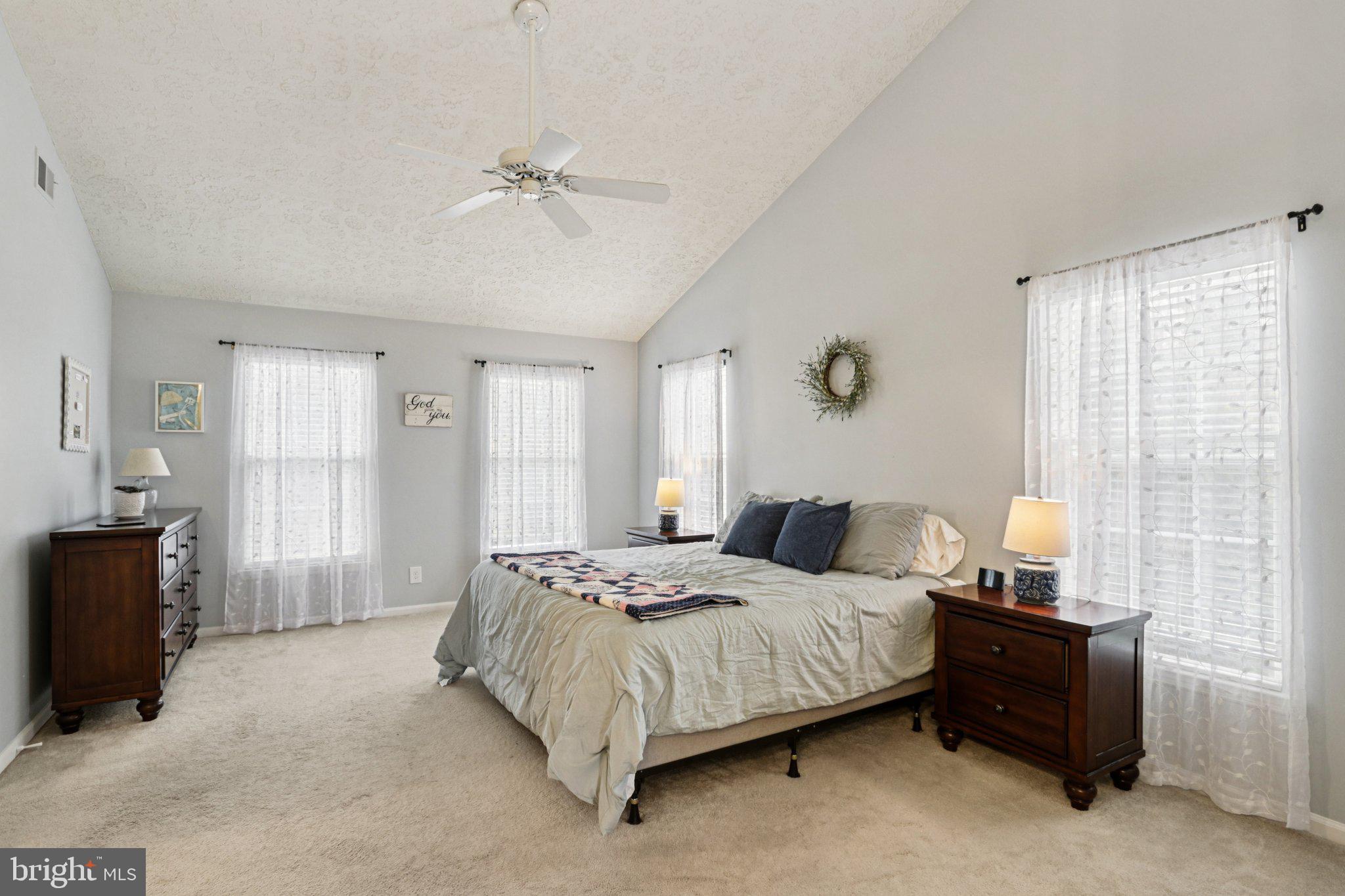 207 CHURCHILL DOWNS COURT