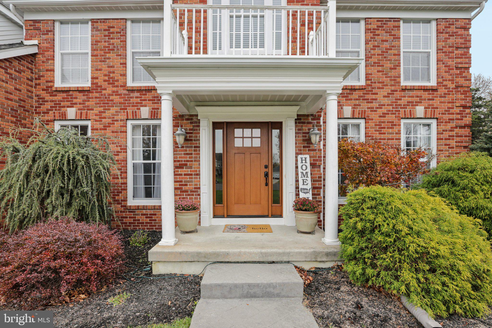 207 CHURCHILL DOWNS COURT