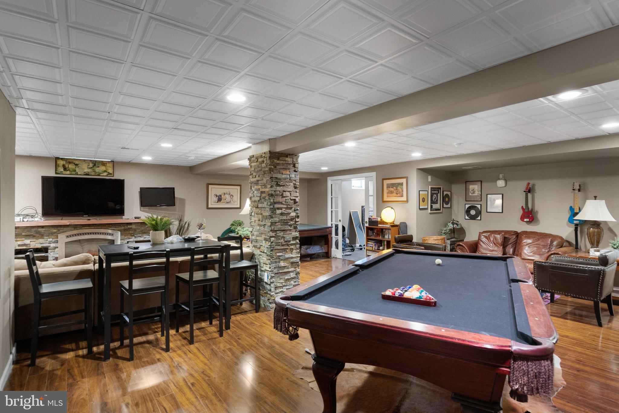 12 WILDERNESS DRIVE