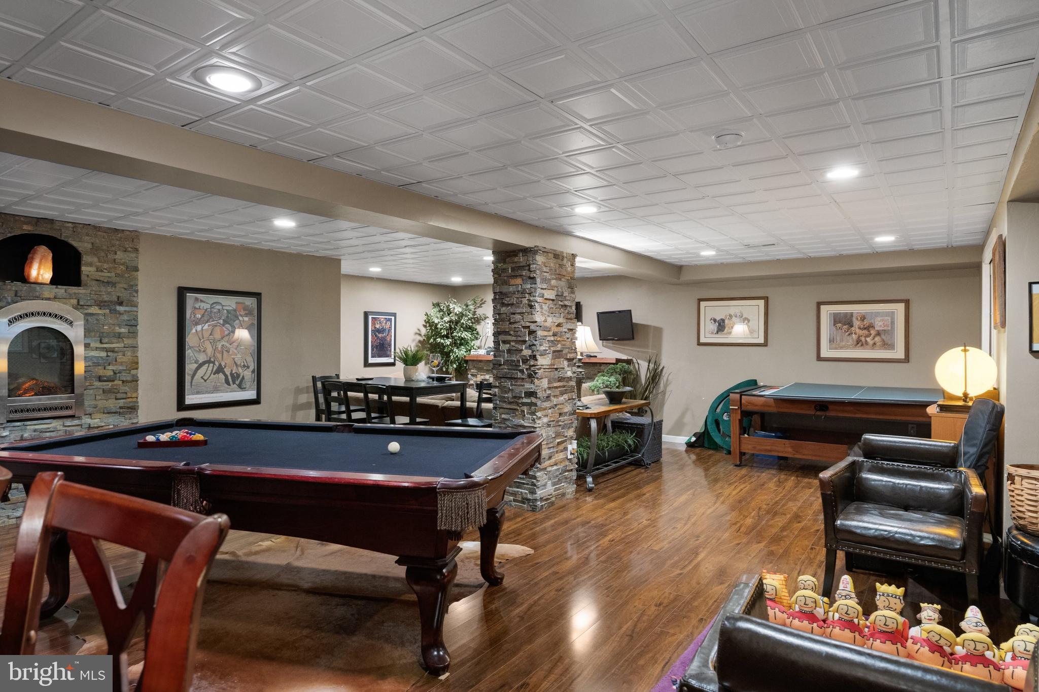 12 WILDERNESS DRIVE