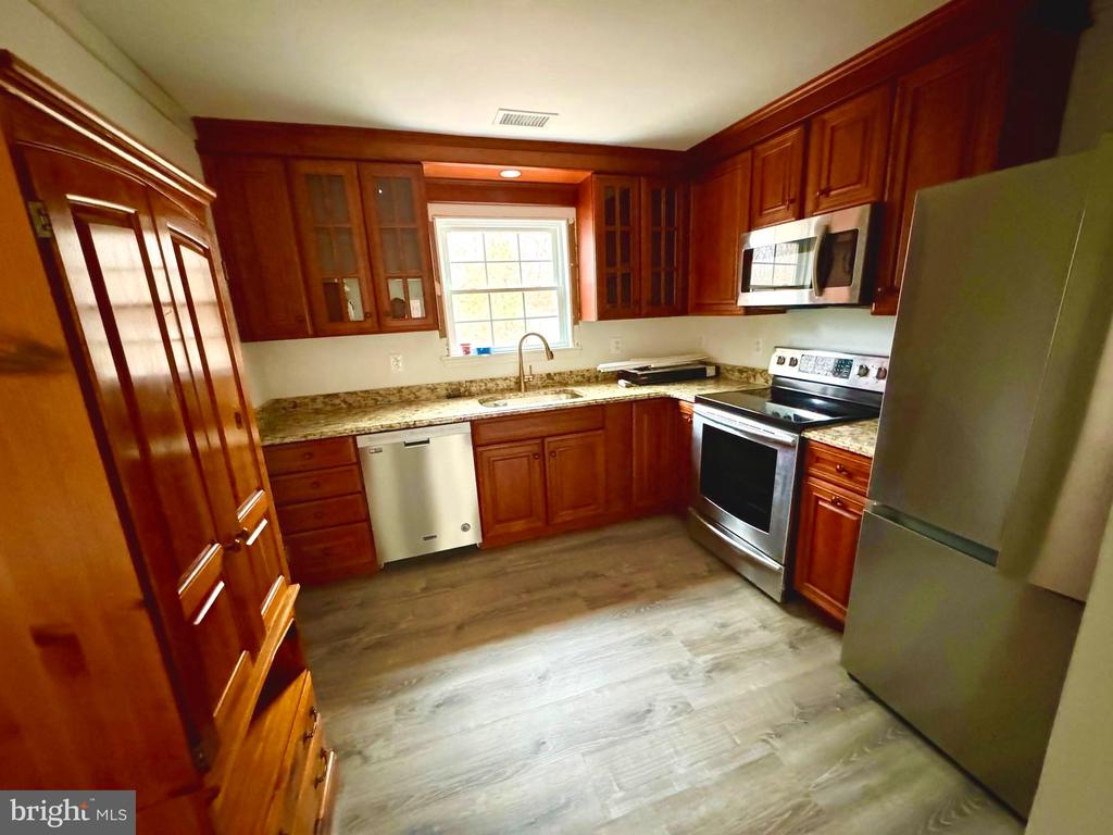 25 CRAMER ROAD