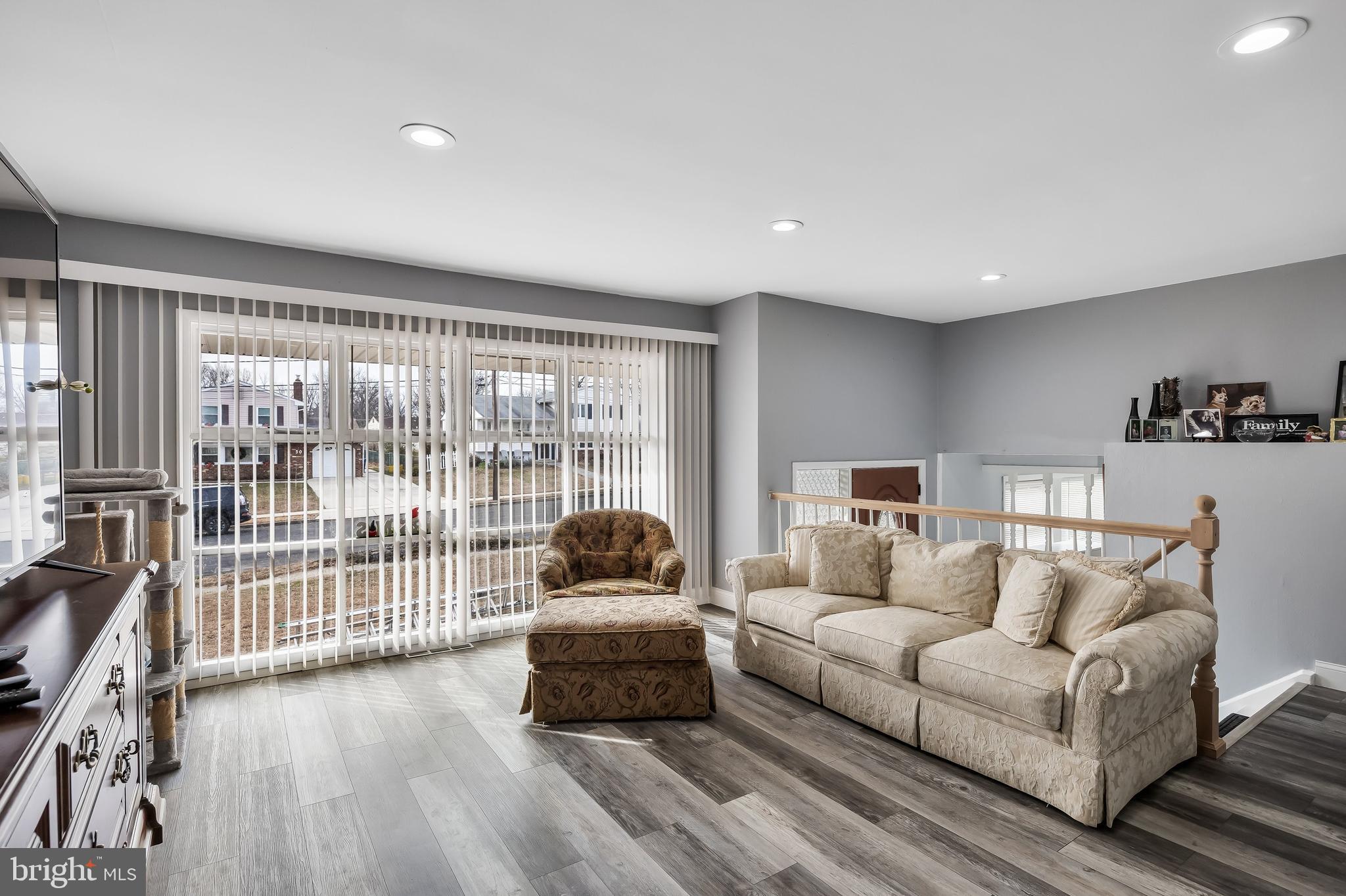 51 SUBURBAN BOULEVARD
