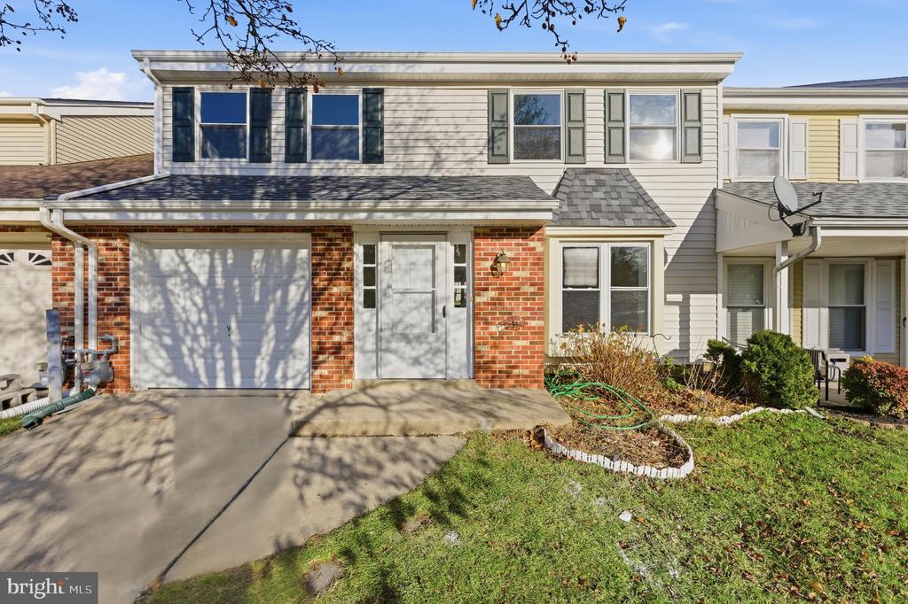 143 BANWELL LANE