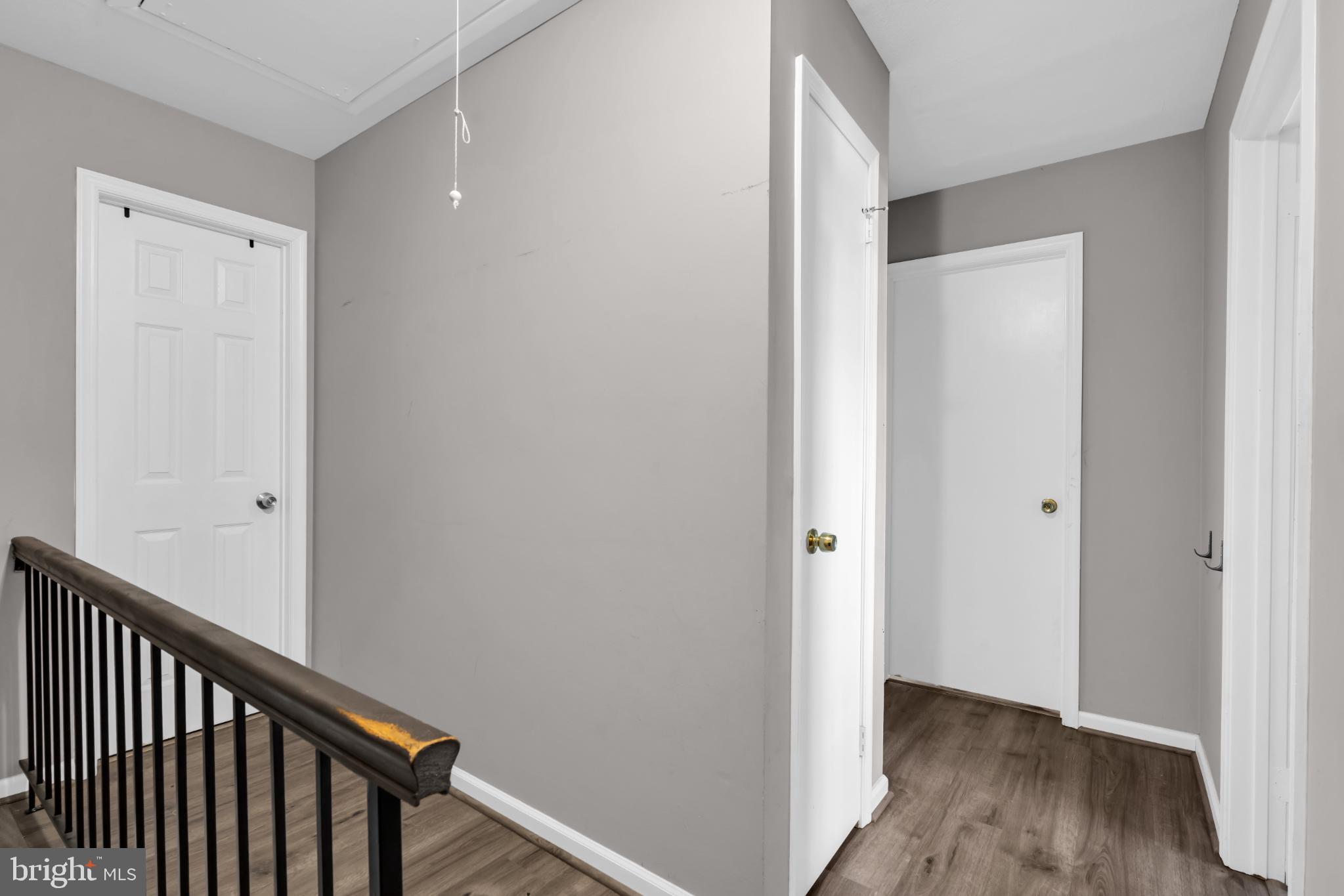 9 HONEY LOCUST LANE