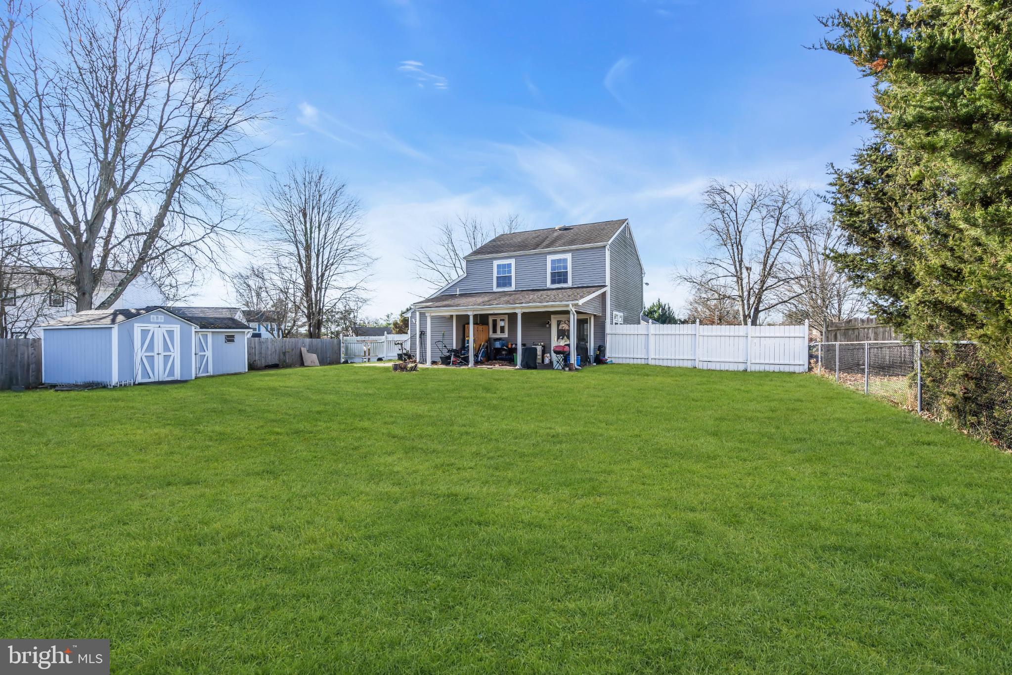 9 HONEY LOCUST LANE