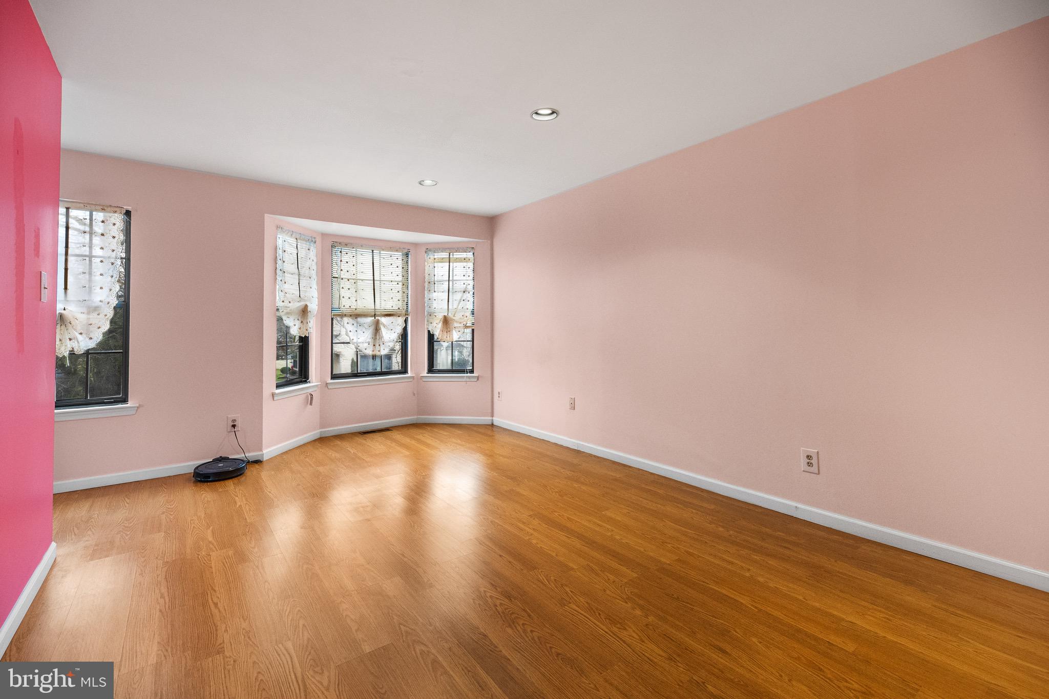 174 CROWN PRINCE DRIVE