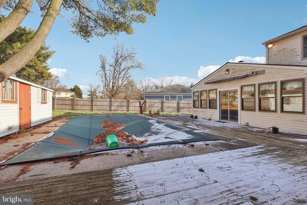 38 LANCELOT LANE