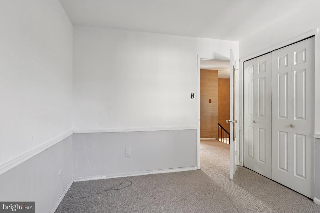 38 LANCELOT LANE