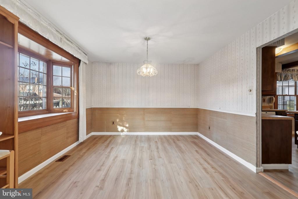 38 LANCELOT LANE