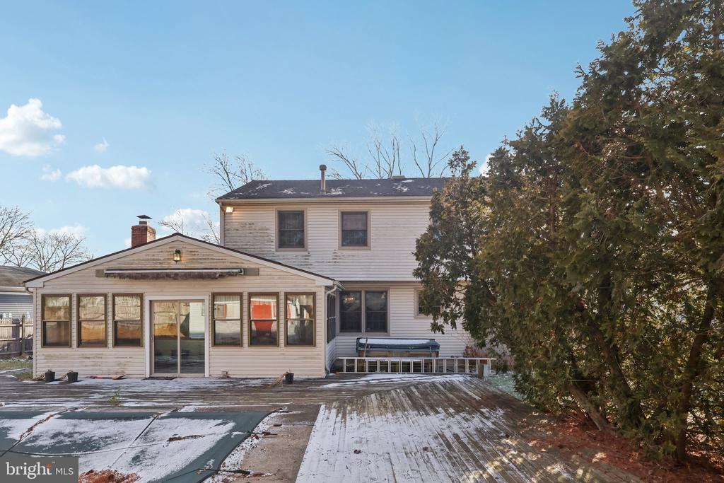 38 LANCELOT LANE