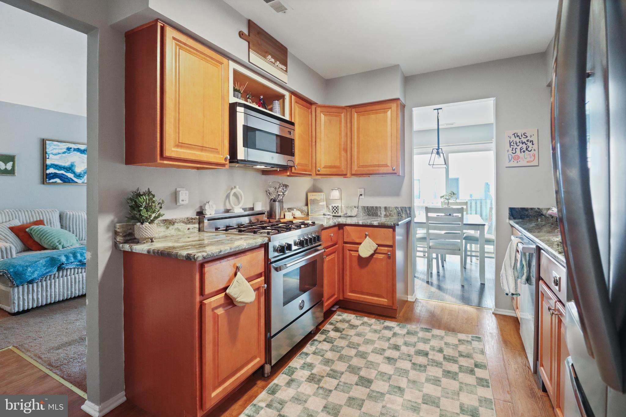 8 BAYLEAF DRIVE