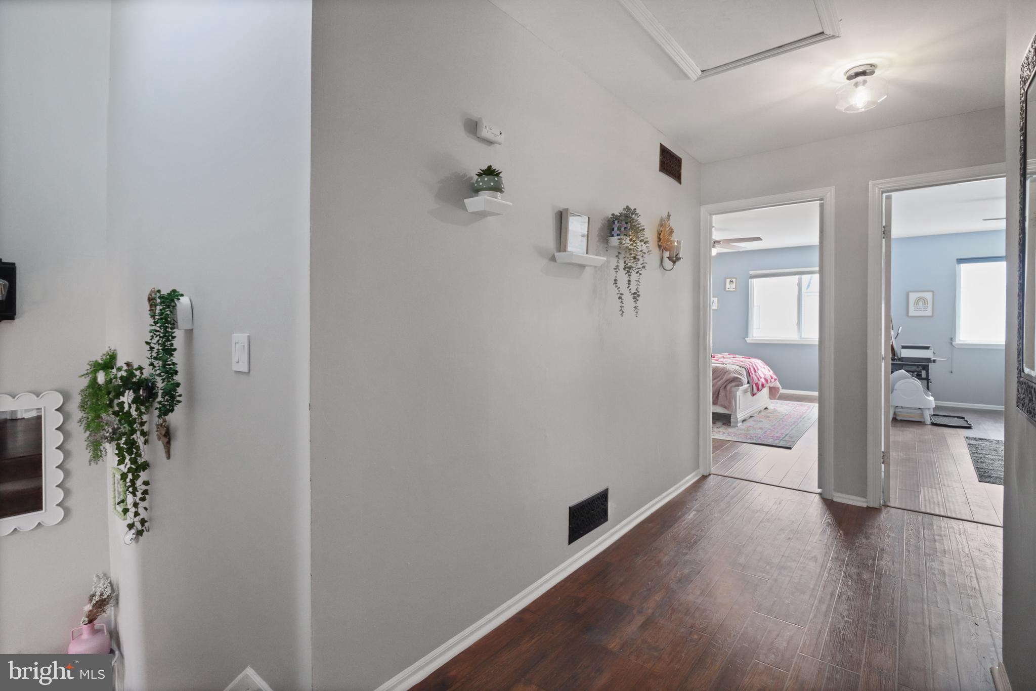 8 BAYLEAF DRIVE
