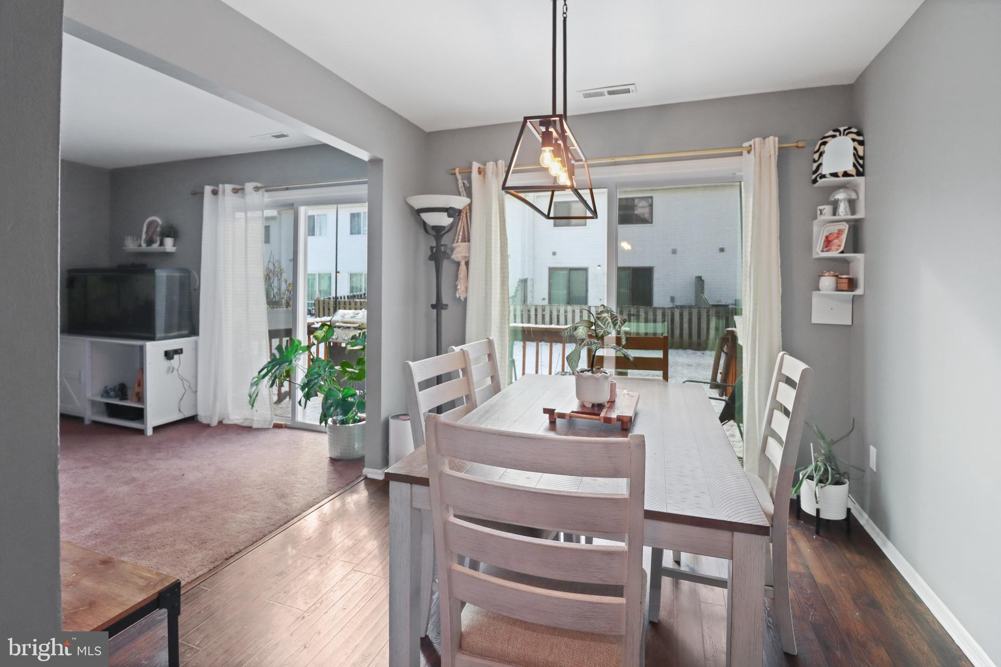 8 BAYLEAF DRIVE