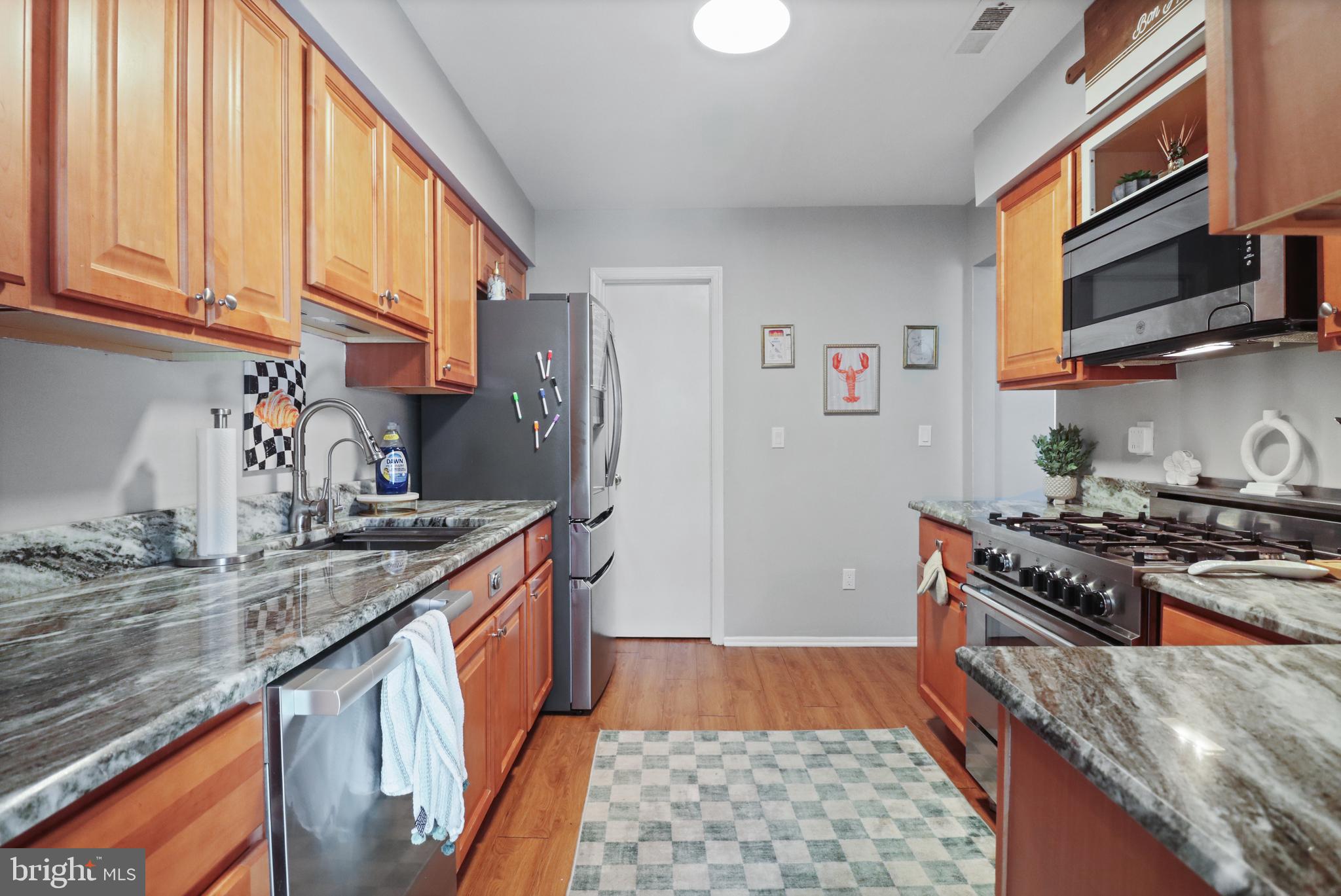 8 BAYLEAF DRIVE
