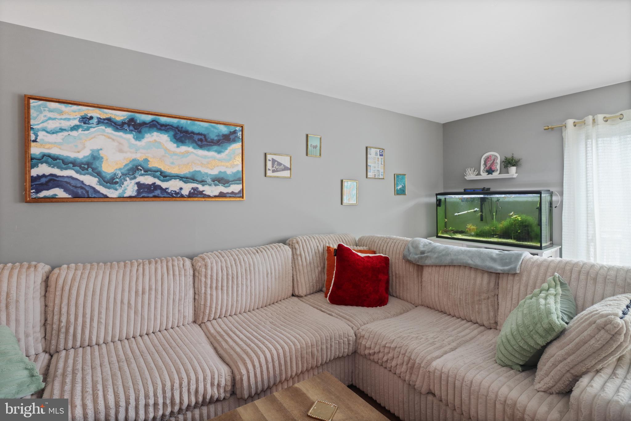 8 BAYLEAF DRIVE