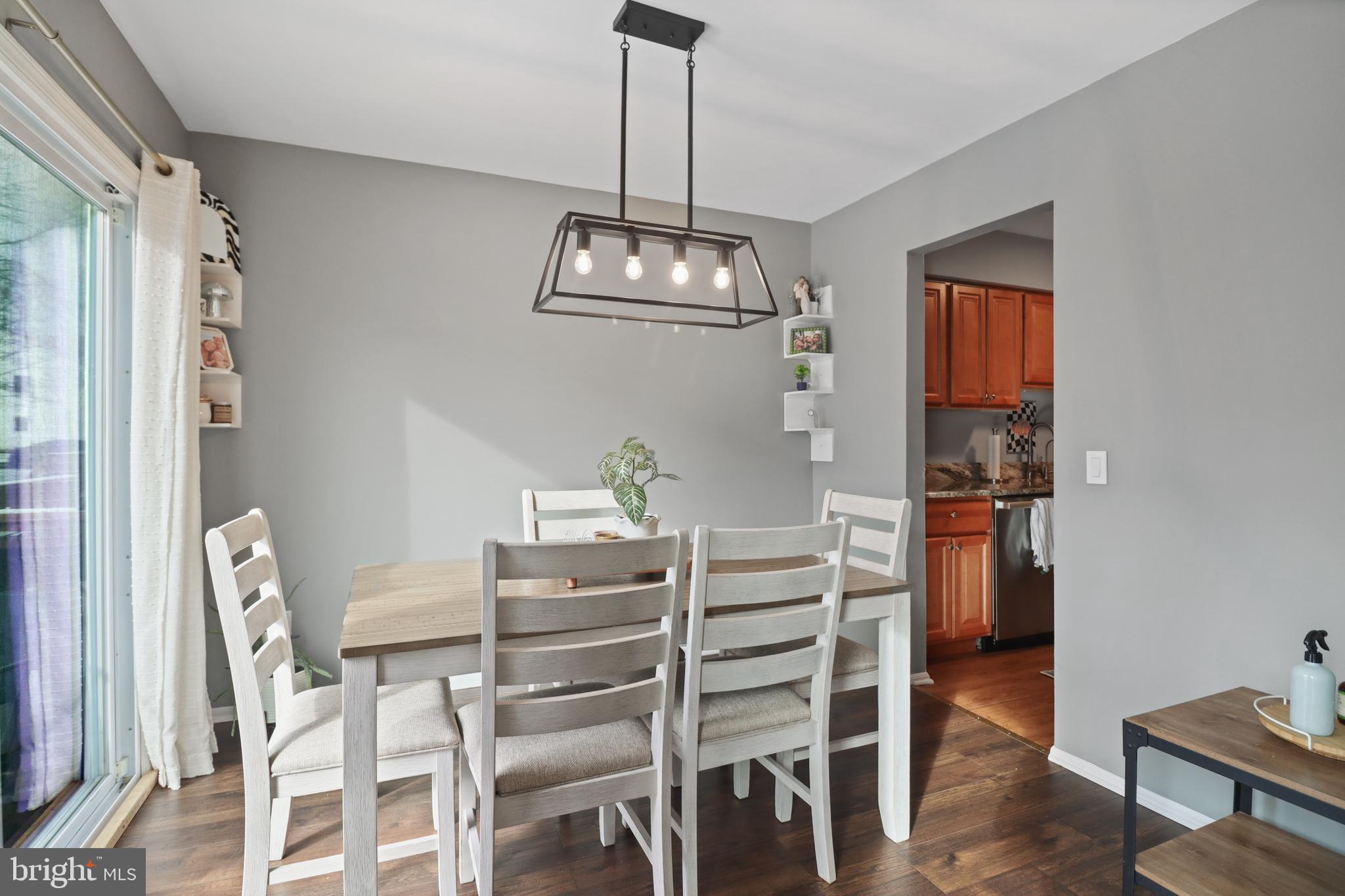 8 BAYLEAF DRIVE