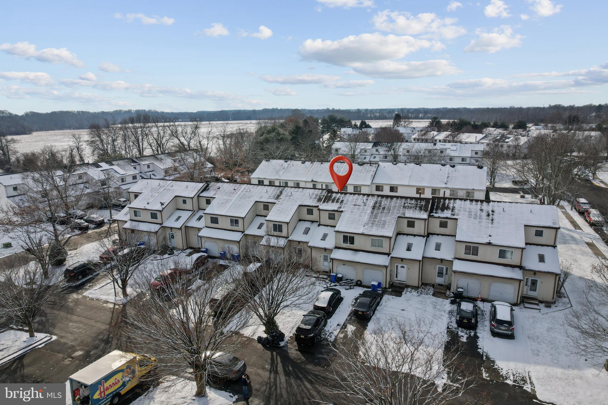 8 BAYLEAF DRIVE