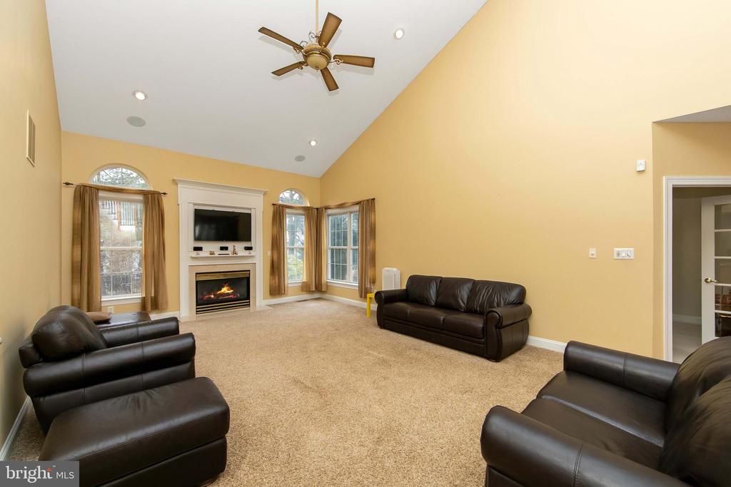 15 RICHLAND DRIVE