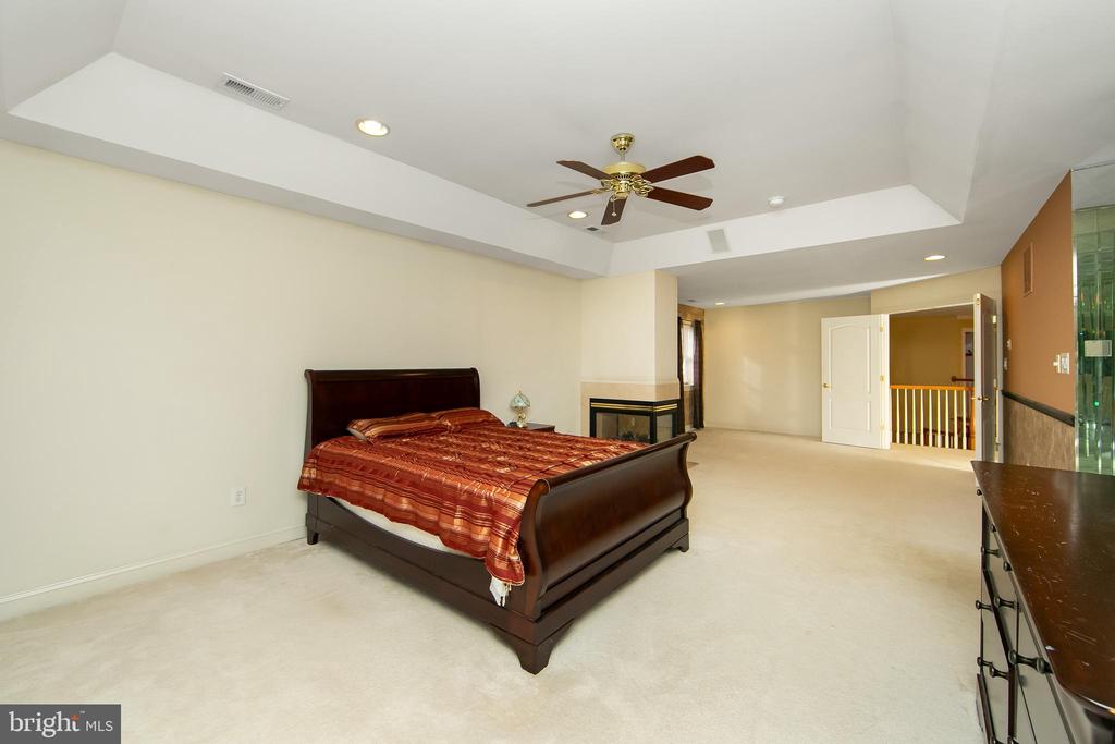 15 RICHLAND DRIVE