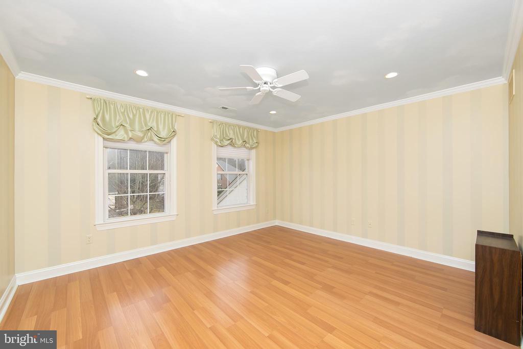 15 RICHLAND DRIVE