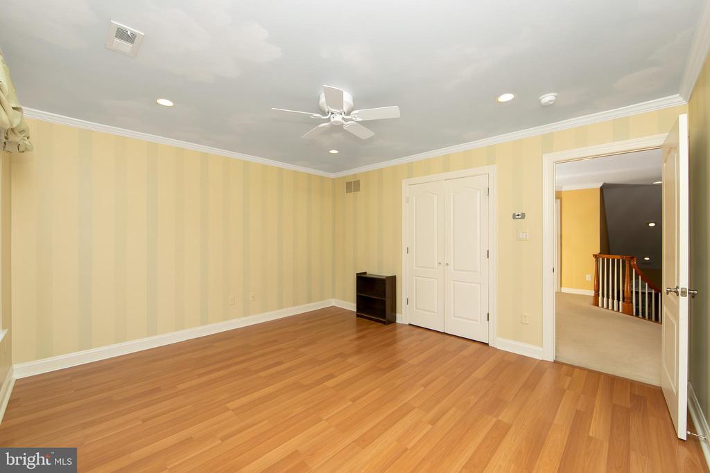 15 RICHLAND DRIVE