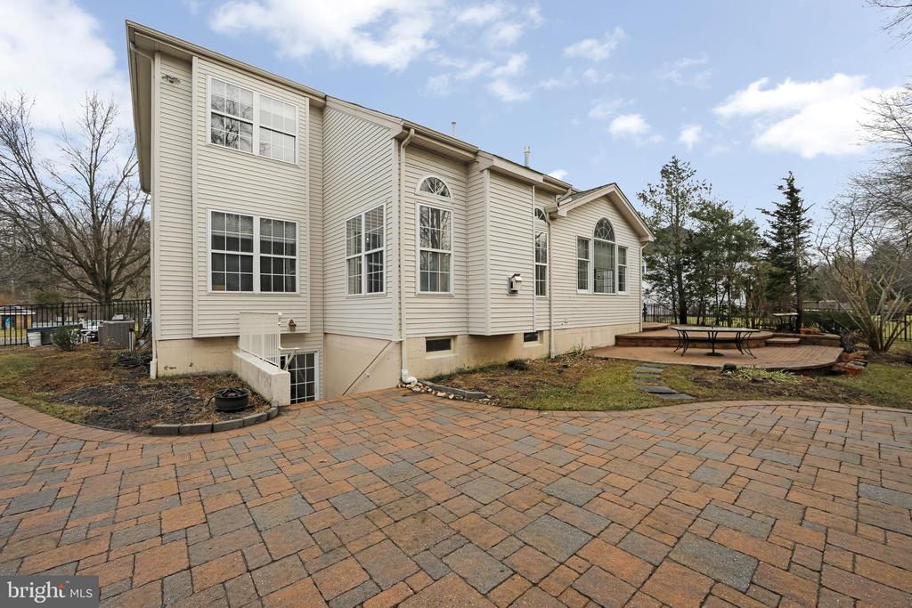 15 RICHLAND DRIVE