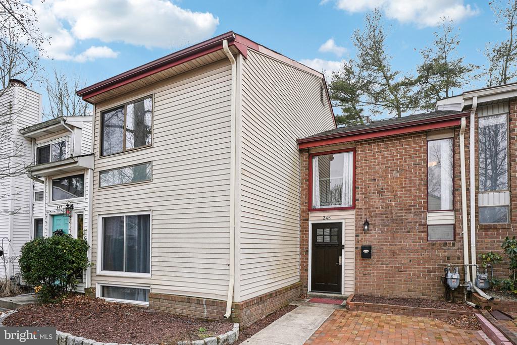 345 BARTON RUN BOULEVARD