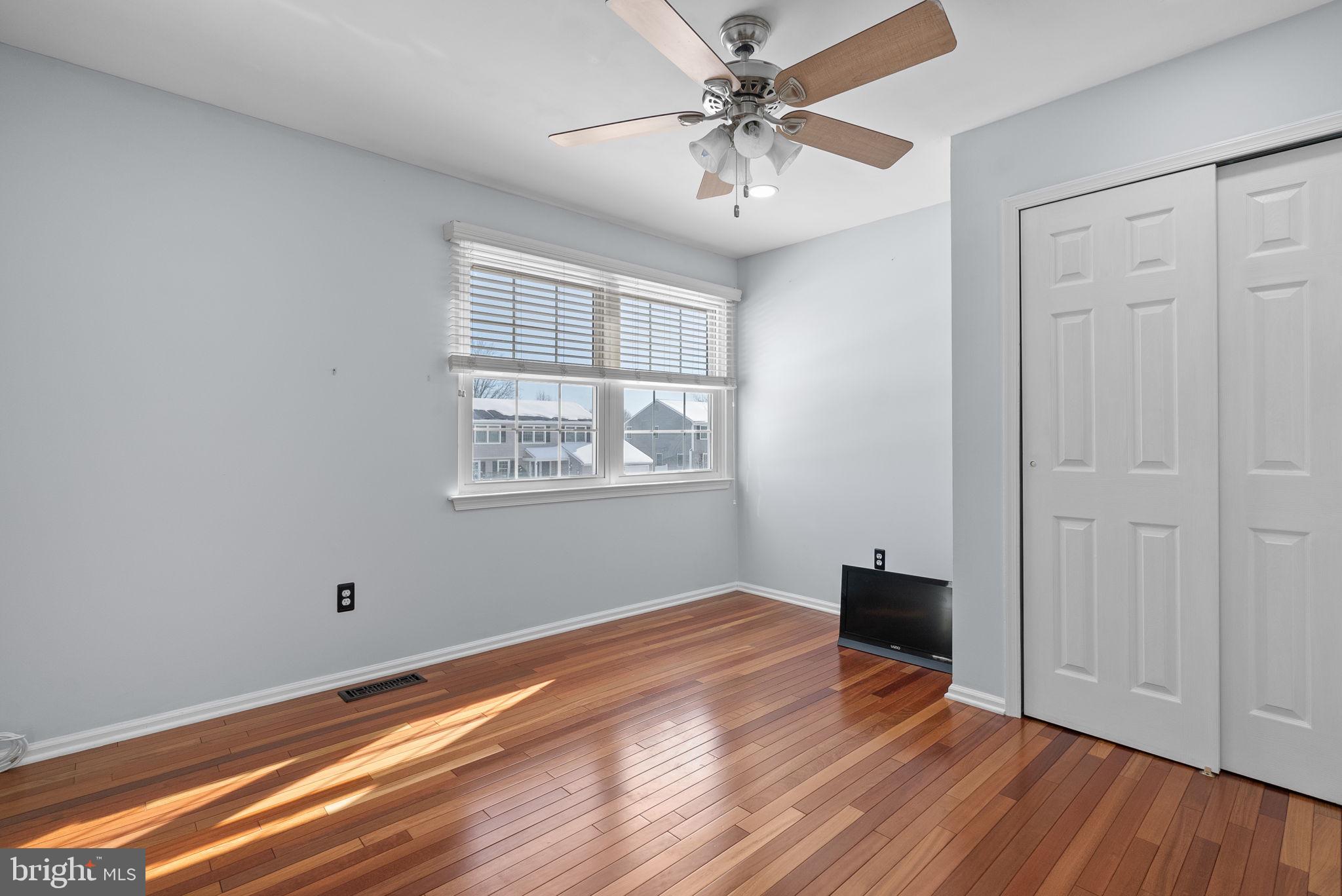 160 COUNTRY FARMS ROAD