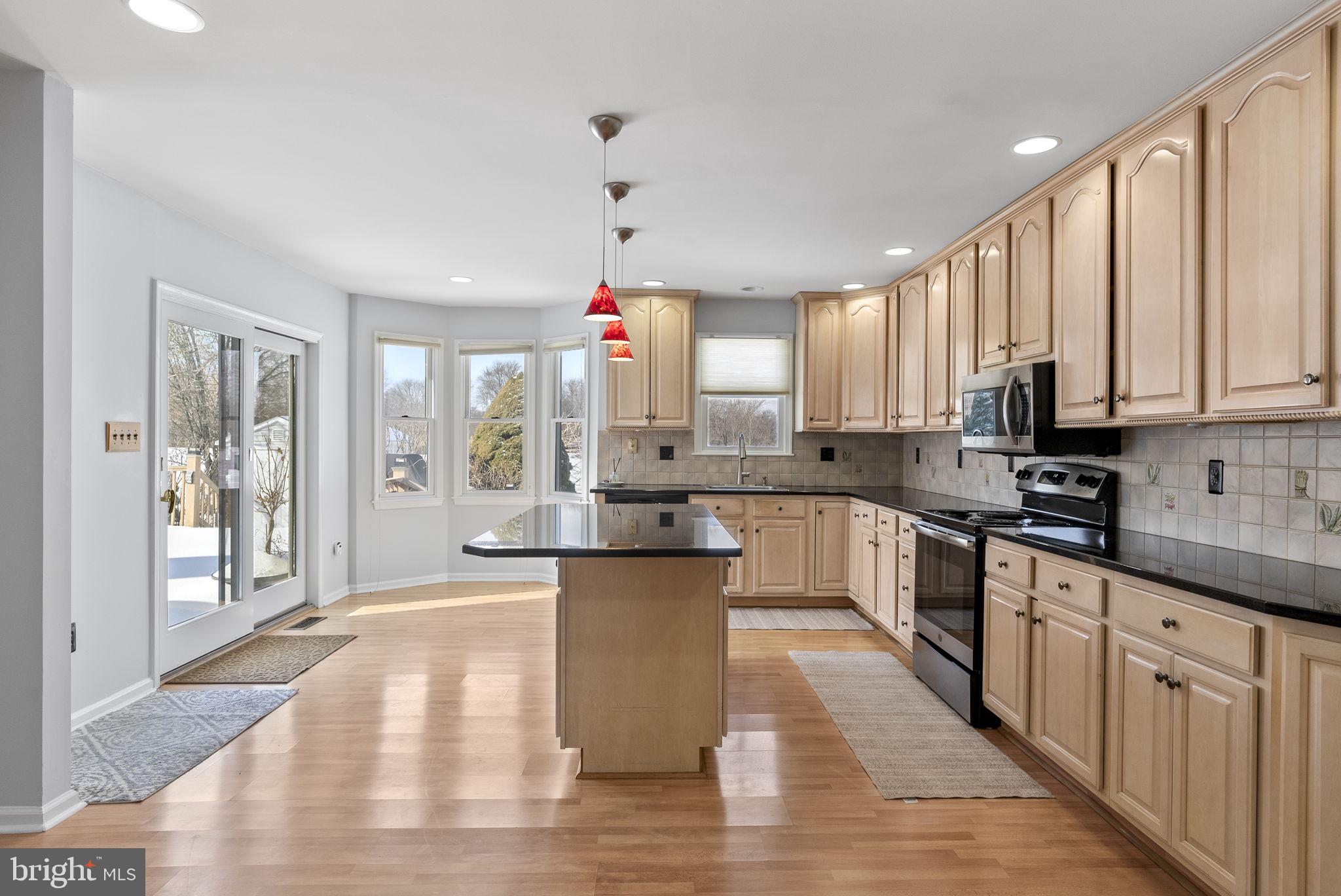 160 COUNTRY FARMS ROAD