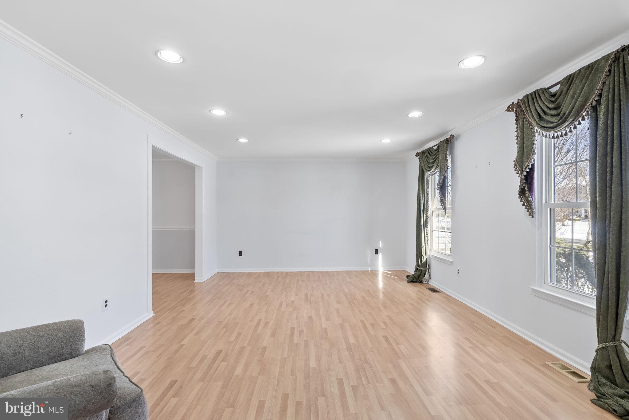 160 COUNTRY FARMS ROAD