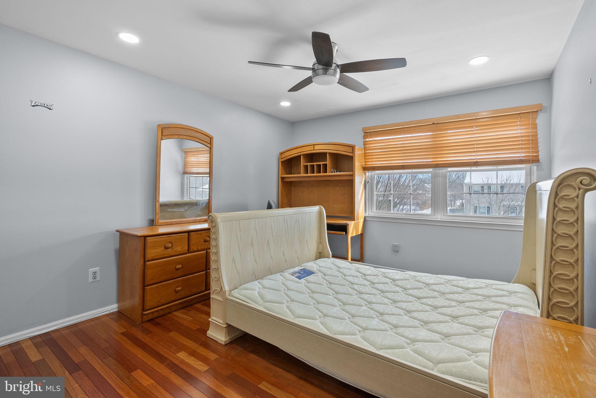 160 COUNTRY FARMS ROAD