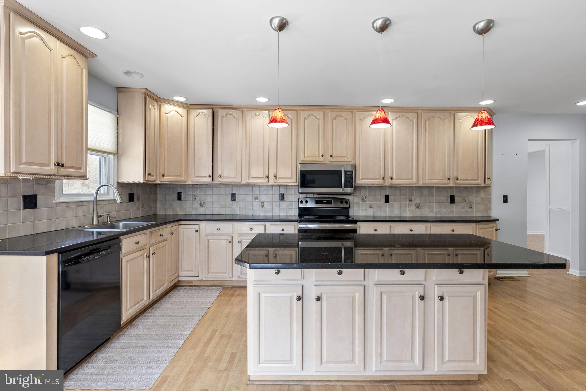 160 COUNTRY FARMS ROAD