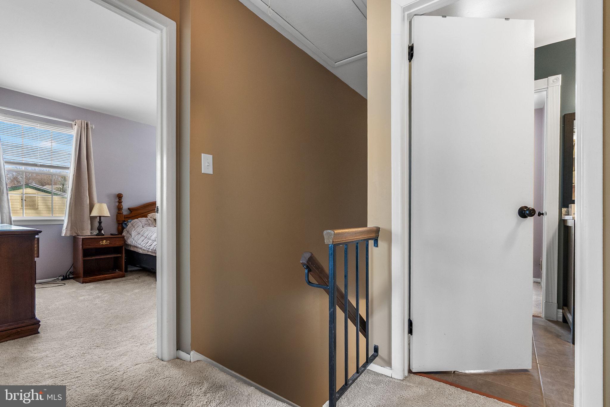 19 QUAIL HOLLOW DRIVE