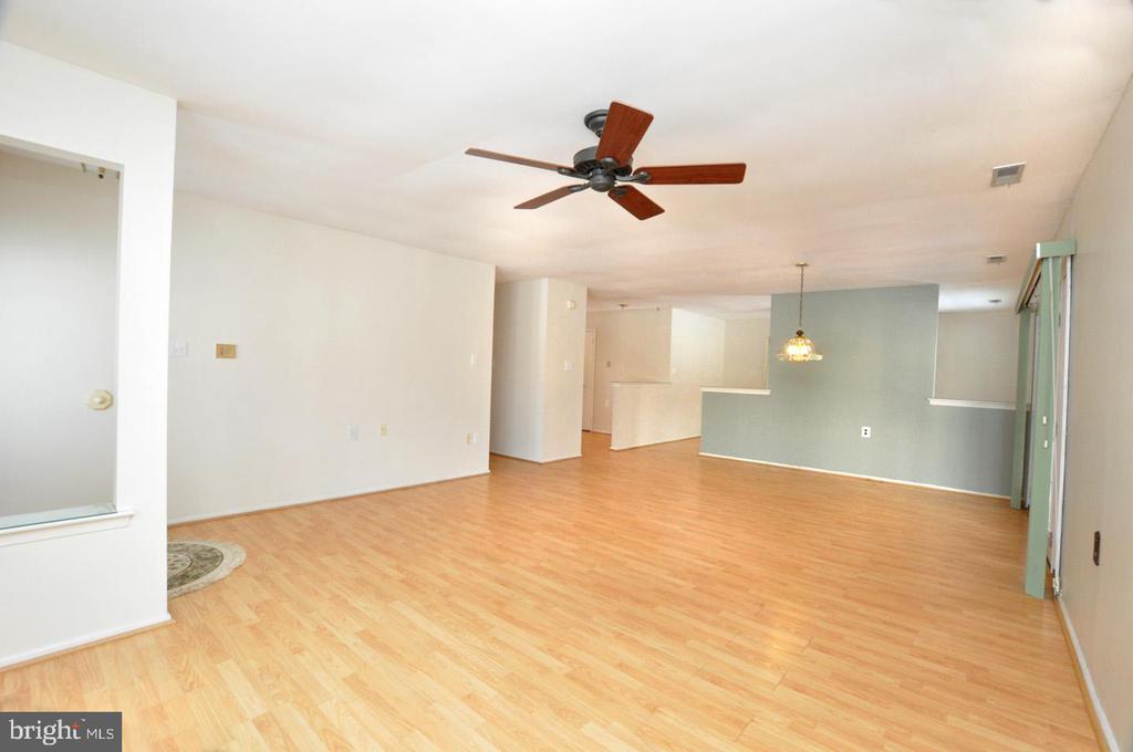 3 AVANDALE COURT