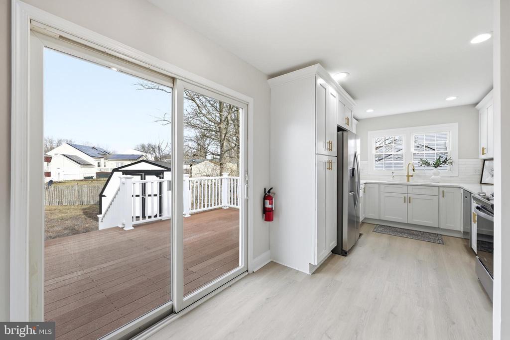 25 HERITAGE ROAD