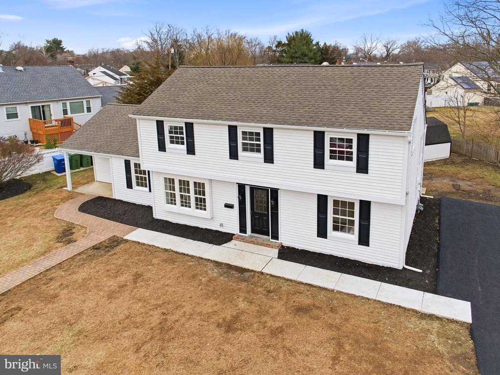 25 HERITAGE ROAD