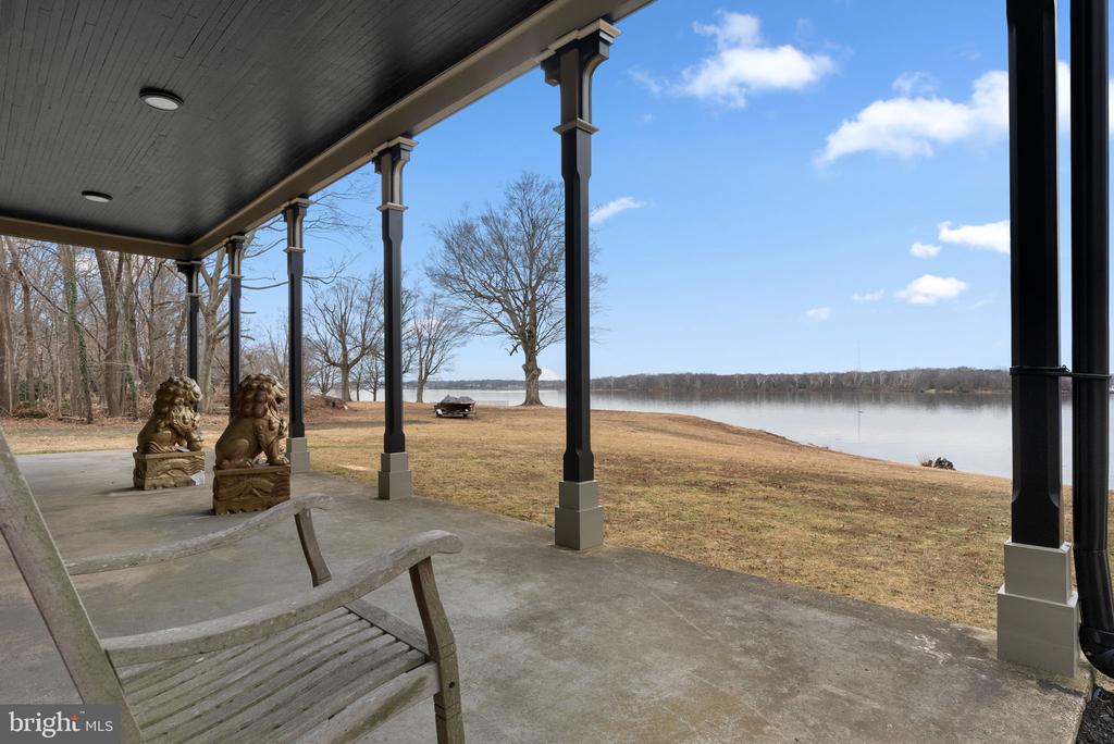 231 WOODLANE ROAD