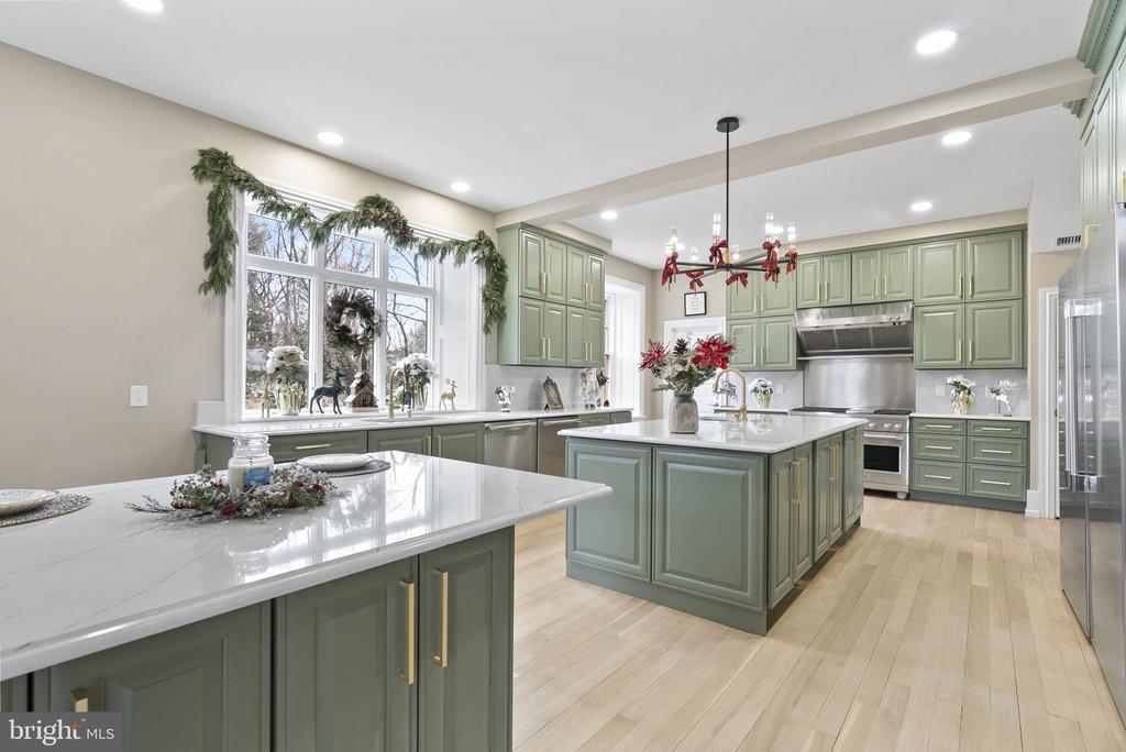 231 WOODLANE ROAD