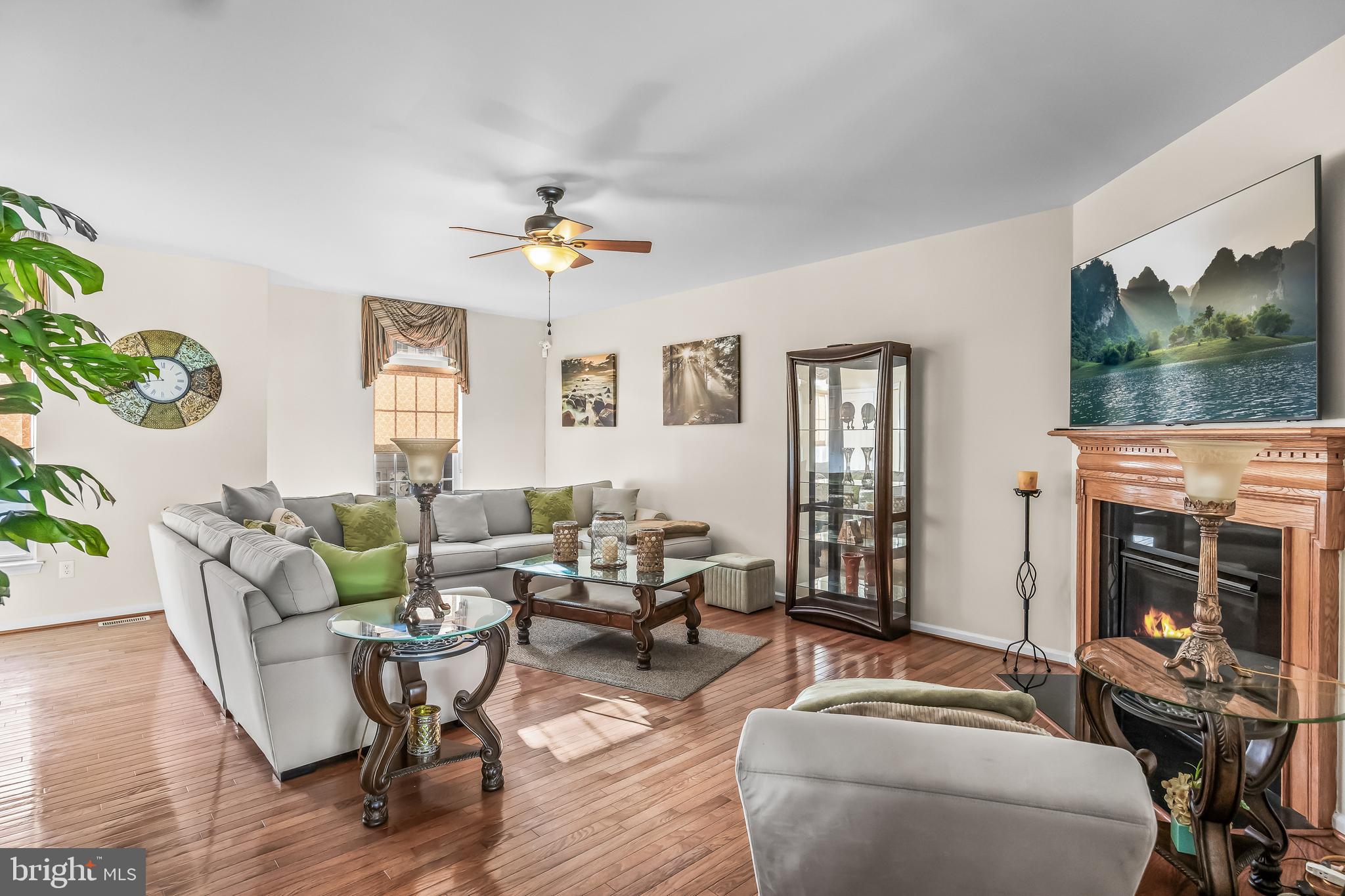 6 FAWN COURT