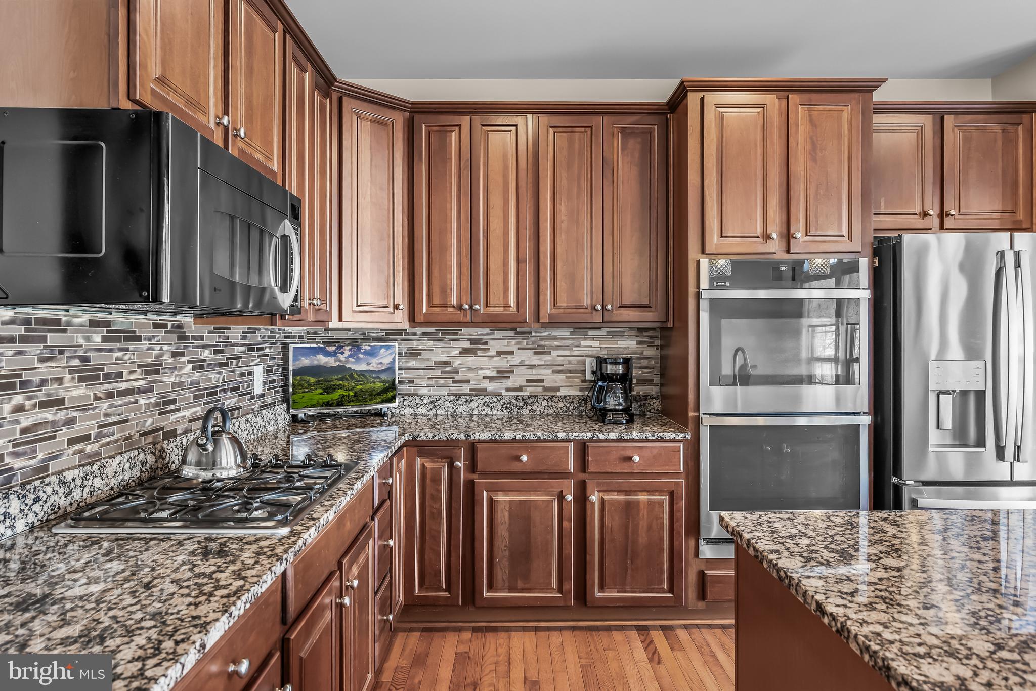 6 FAWN COURT