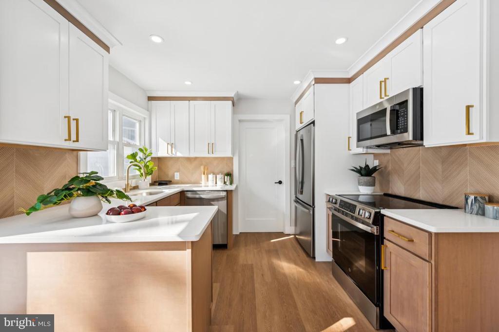 2 SYLVAN LANE