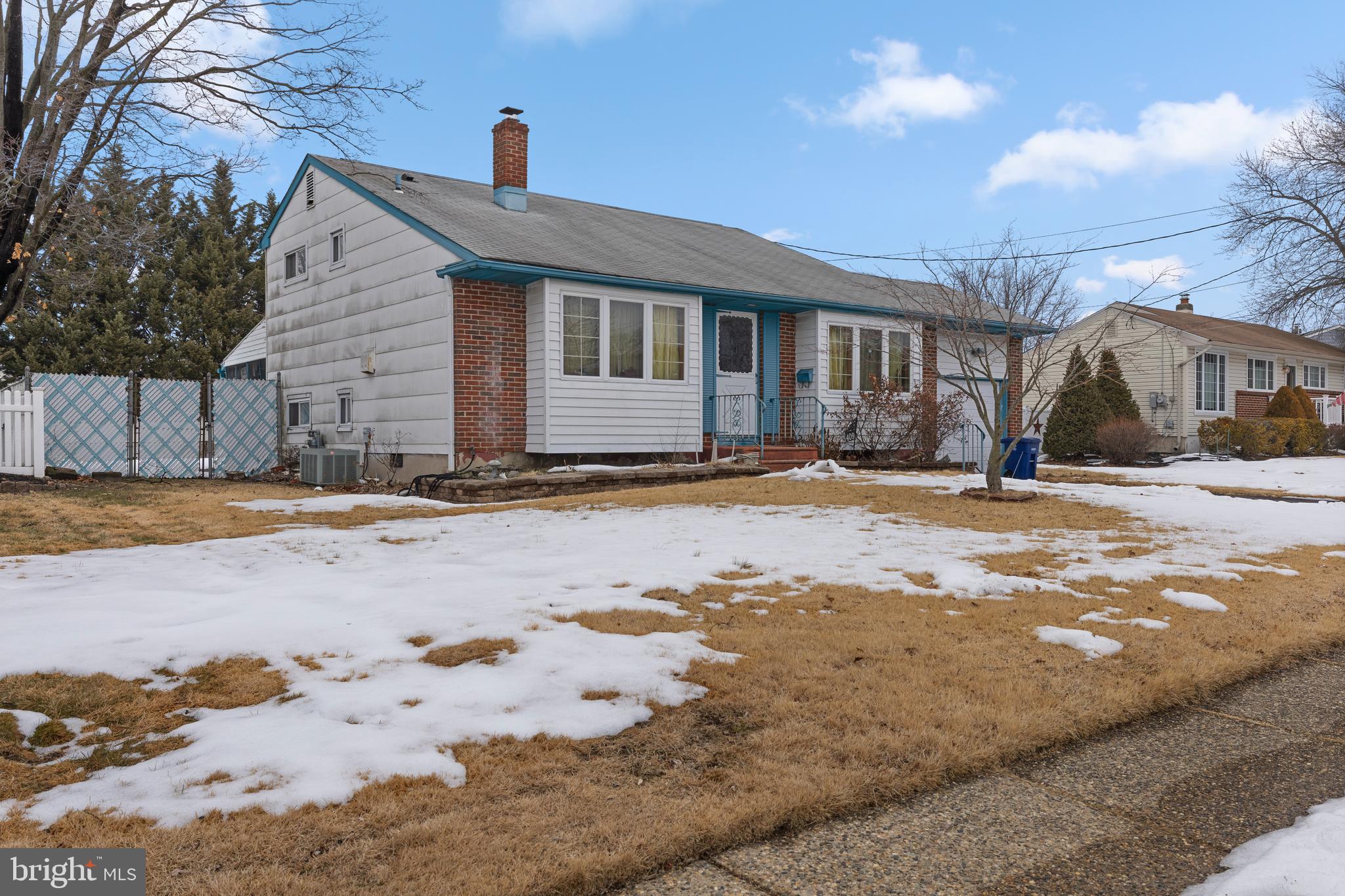 409 N GARDEN BOULEVARD