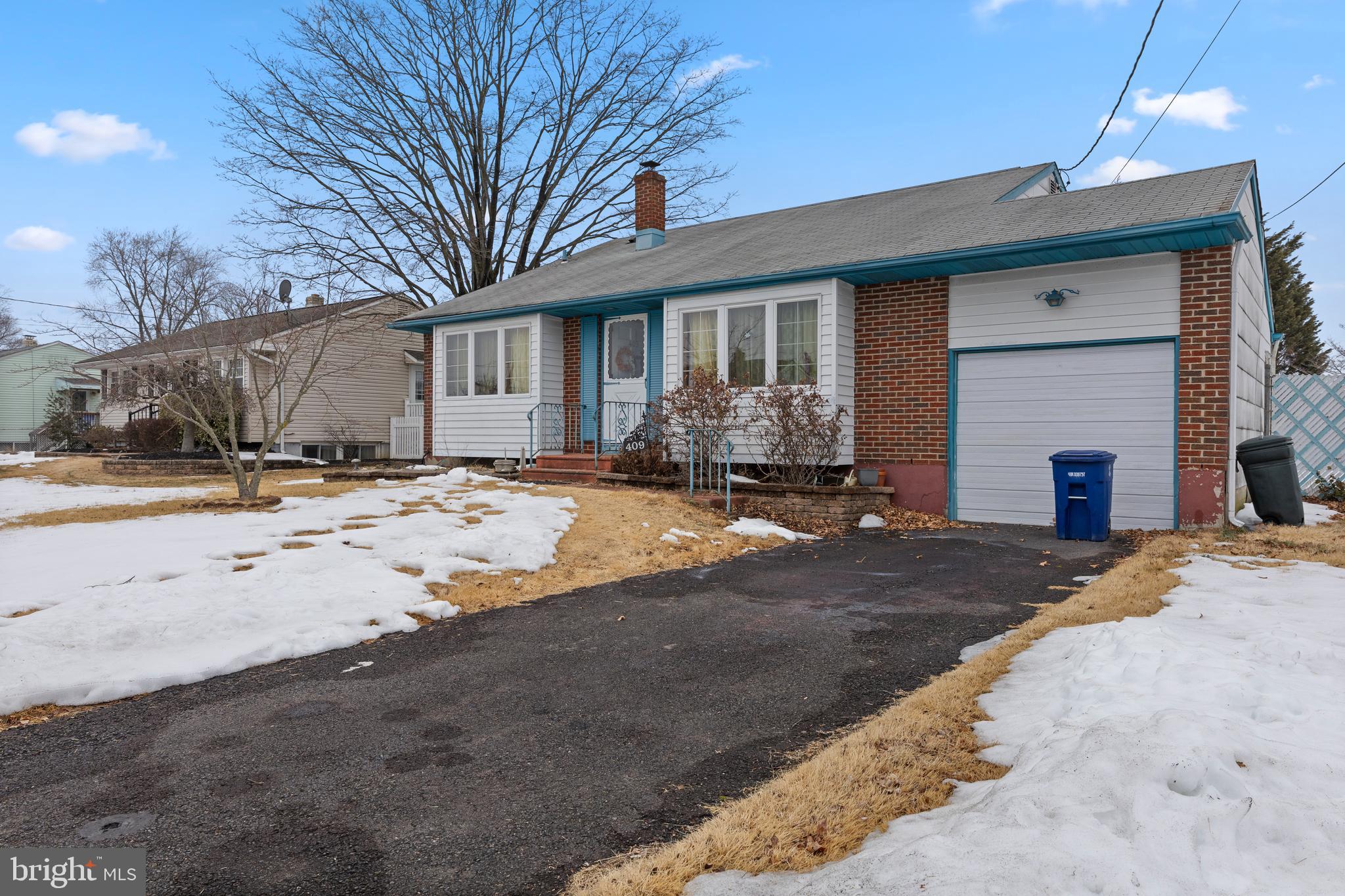 409 N GARDEN BOULEVARD